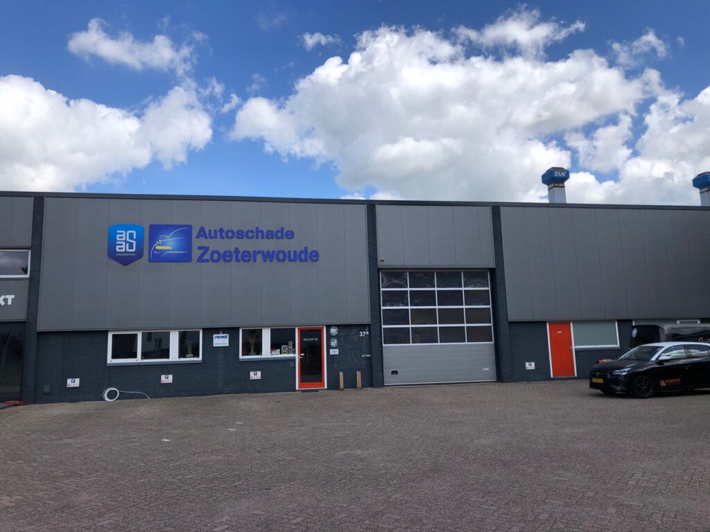 Herder Autoschade Leusden